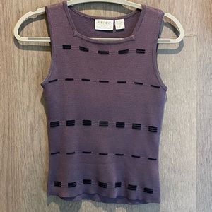 Sleeveless sweater